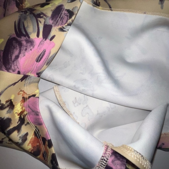 Like New Thalia Sodi Size L Beige and Pur print midi skirt no signs of wear - Picture 7 of 9
